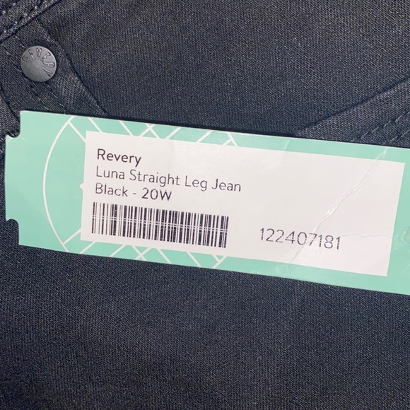 Women’s Jeans - Picture 8 of 8